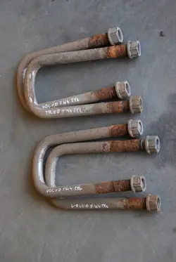 Gebrauchte Volvo OE Hinterachsschäkel für FH4 Premium 13R