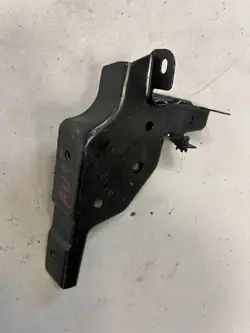 Renault OE Kiinnitystuki OEM 284T08746R