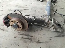 Poutre d'essieu arrière avec disques ABS OEM VW New Beetle