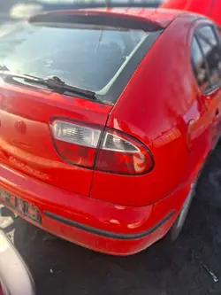 Janela lateral esquerda dianteira OEM 625252627 Seat Leon 2