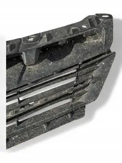 TOYOTA YARIS H/B 2011 - 2014 Kühlergrill