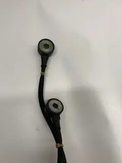 Mercedes-kolhutussensori OEM A2769050300 - Käytetty