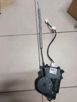 NTY 51247303443 Bagagelåsningsaktuator