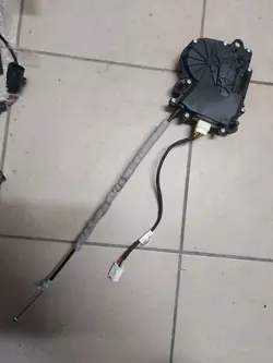 NTY 51247303443 Atuador de Fechadura do Porta-Malas