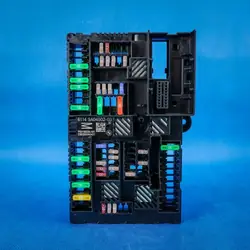 Unidad de distribución de potencia BMW X5 G05 LCI OEM 61145A04502