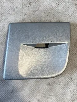 Tapa de enganche trasera SKU11261 Porsche Cayenne 955