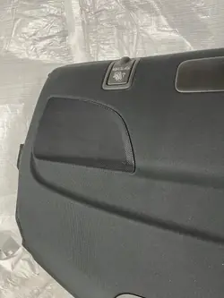 Prateleira porta-malas traseira Mercedes CLS 257 OEM A2576901149