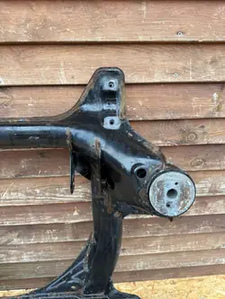 Vorderer Hilfsrahmen Volkswagen Touareg II 7L0499314C
