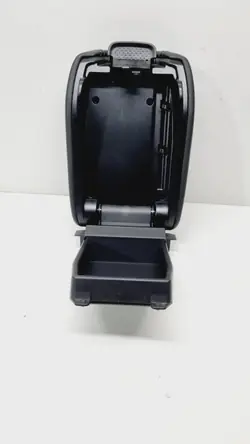 Keskikonsolin käsinoja Nissan Qashqai J12 2021 OEM 969206UN0A