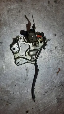 Soupape de Commande à Vide OEM 25860-30070 - Occasion