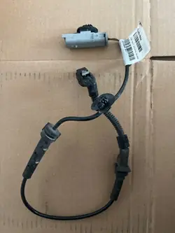 ABS-anturi OEM 9825606680 Vasen Etuosa PSA:lle