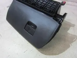 Matkustajan hansikaslokero musta OEM 51166839000 BMW X3/X4