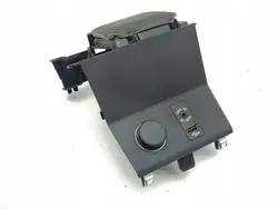 BMW USB-Steckdose OEM 9283144 für i3 2015
