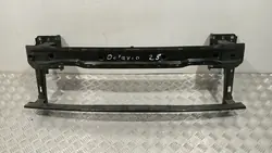 Etupuskuri Skoda Octavia IV 2019-2026 OEM