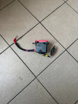 Fusível Pirotécnico OEM 285A82470R Renault Austral
