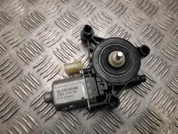 Moteur vitre arrière gauche OEM 0130822663 Jeep Compass