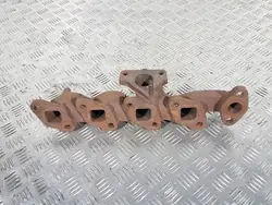Nissan OE 5M300 Pakoputken keräin Primera P12 2.2 DI