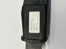 Verrou arrière Audi A6 C6 Lift 4F9827383F