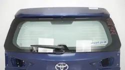 Takaluukku OEM 360181192 Toyota Auris II 12-15R