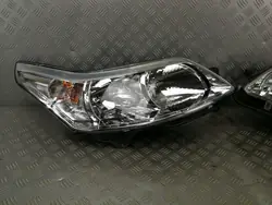 Farol Dianteiro Citroen C4 LA/LC 05- Direito