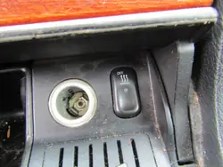 Mercedes Aschenbecher OEM AK-6-84722 für E W210