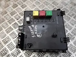 Boîte à fusibles Opel Signum 2003 2200dti 13112914au