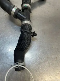 Manguera de agua para Renault Trafic III 2.0 DCI 215017718R