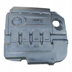 Couvercle Moteur Supérieur OEM 04L103925S SEAT Leon III