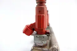 Nissan OE 16600-9F600 Brandstofinjectierail