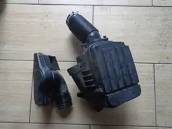 SKODA YETI 1.2 TSI Ilmansuodattimen Kotelo