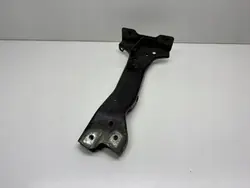 Support de garde-boue Audi A3 8Y droit avant OEM 8Y0821132