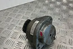 Soporte de motor BMW 5 TOURING (E61) 2.0L Diesel