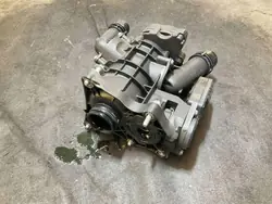 Alojamento termóstato BMW OEM 1153 para 2.0L 2020