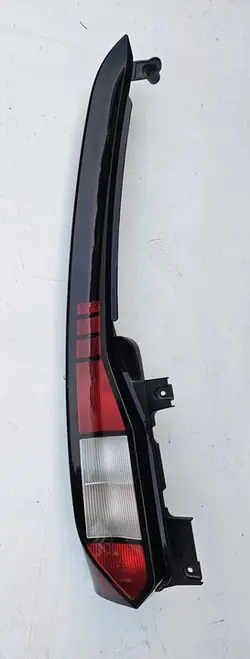 VW CADDY 2K 2K7 LUZ TRASERA IZQUIERDA ORIGINAL