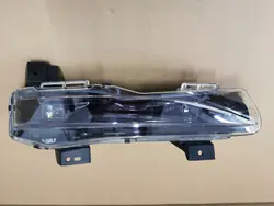 Tesla Model S Plaid Oikea DRL OEM P1649248-00-C
