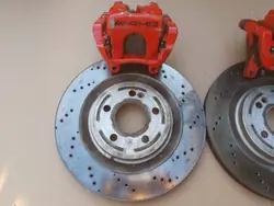 OEM A274233000 Taka-akselin Jarrulevyt & Puristimet