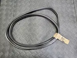 Porsche Konepeltitiiviste OEM USZCZELKA MASKI 987 - Käytetty