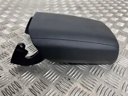 Porsche Macan (95B) keskikonsolin käsinoja OEM 12345