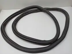 Porsche Taycan 9J1 Kofferraumdeckel-Dichtung OEM 9J1827705