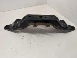 Soporte de caja Subaru OEM 41011FL000 - Usado