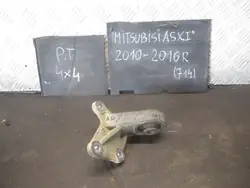 Hintere rechte Halterung 3517A003 4X4 Mitsubishi ASX