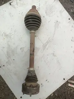 Vänster Halvaxel SEAT LEON III 12-16 1.4 TSI OEM 5Q0407271BR