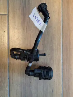 Électrovanne Mercedes W205 63 AMG OEM A2054708701