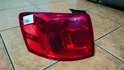 Luz trasera izquierda VW Jetta 5C USA 5C6945095D