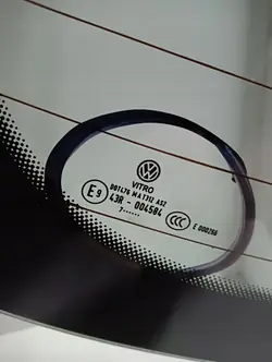 Vitre arrière OEM 8612BGSSA pour VW Jetta Berline