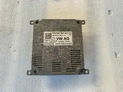 Valomoduuli Muunnin OEM 7P5941591AH VW Audi Seat