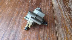 Pompe à carburant haute pression OEM 03C127025T pour VW Touran 1.4TSI