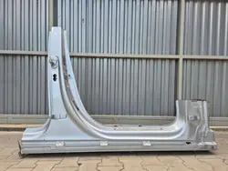 Mercedes Höger Pelare OEM 922 - Begagnad OE-Del