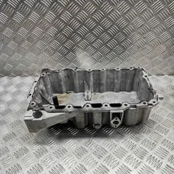 Oljepanna VW Golf V 2.0L 2008 06F103603B