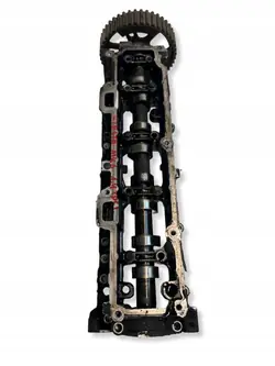 Ford Fiesta mk6 1.4 TDCI Sylinterikansi OEM 3213212